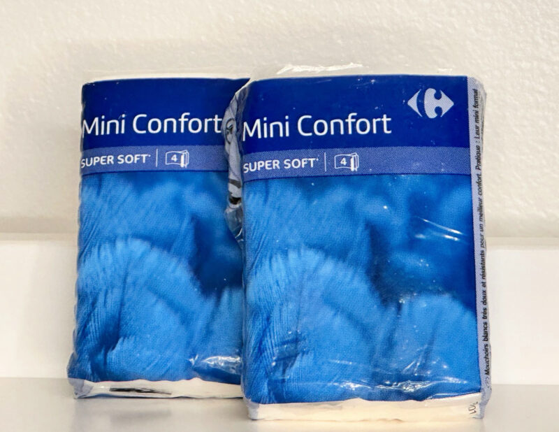 MINI TISSUE KLEENEX PACKS FOR TRAVEL TRAVEL MUST HAVES
