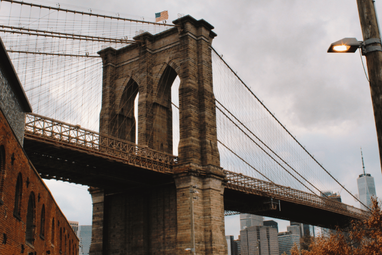 Toronto vs. New York: Which is the Best Destination?