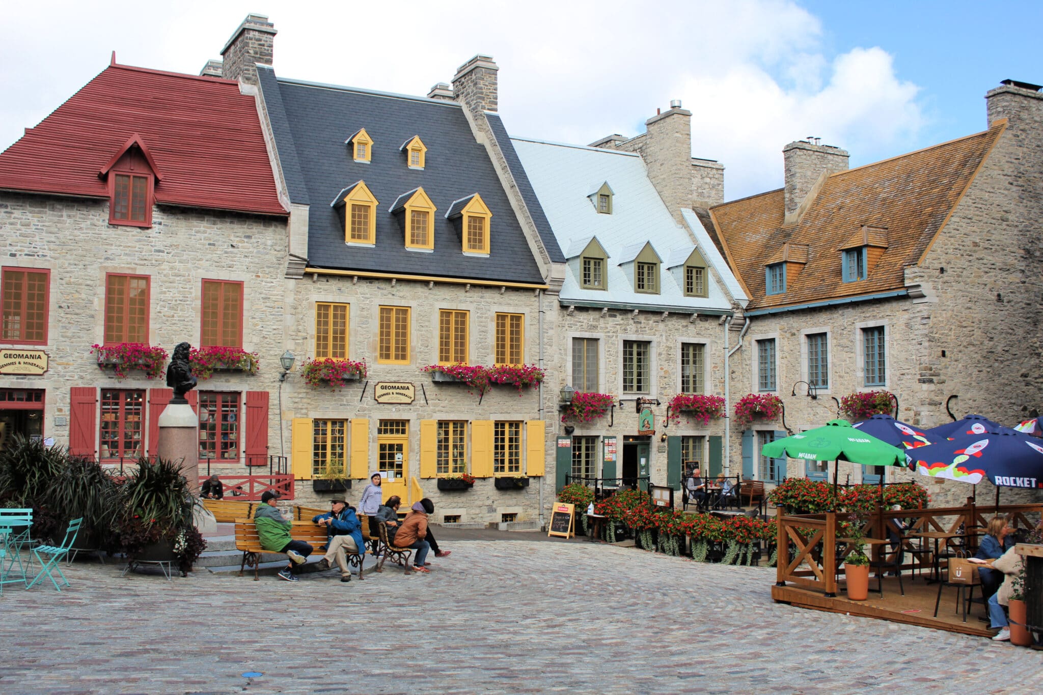 Montreal vs Quebec City Which City Should You Pick?