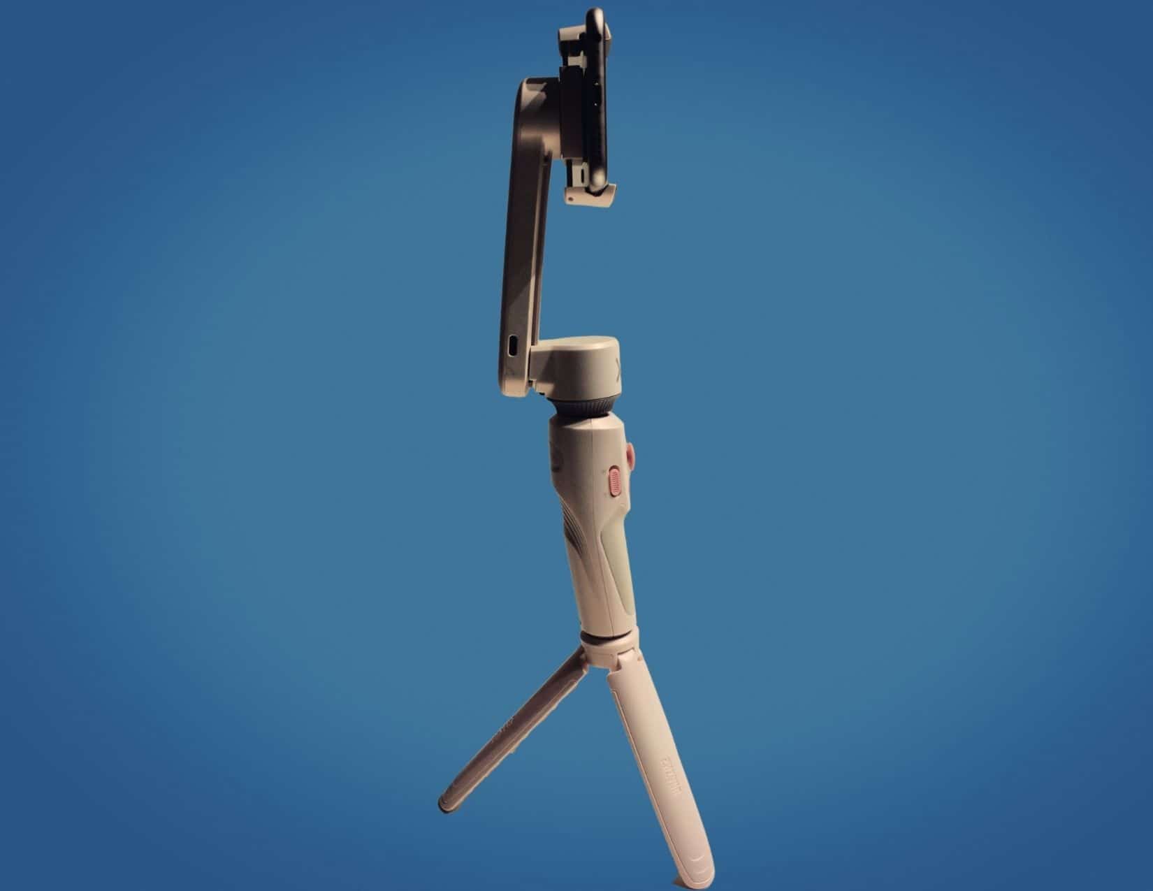Zhiyun Smooth Xs Review (2023): A Selfie Stick on Steriods