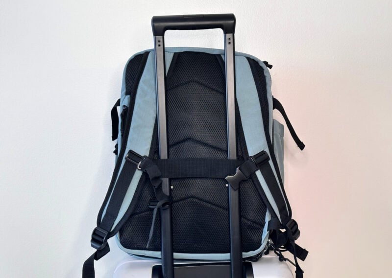 BAGSMART Blast Backpack Review: Best Budget Travel Backpack? BAGSMART BLAST TROLLEY SLEEVE