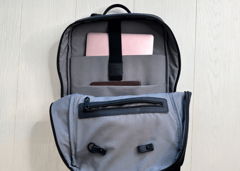 tech compartments inside the maverick co vista travel backpack