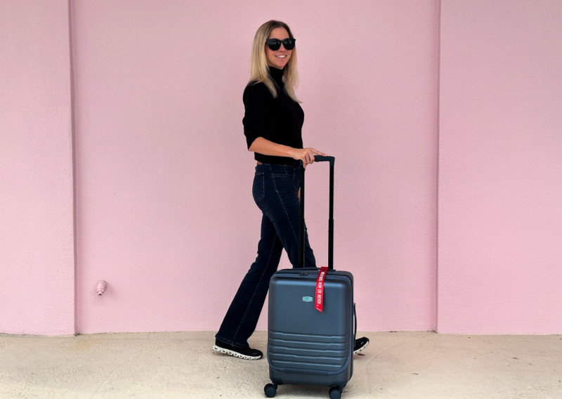 BAGSMART Getaway Carry-On Review: A Budget Travel Gem ALLY TRAVELING WITH THE BAGSMART GETAWAY SUITCASE
