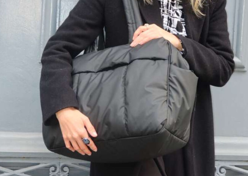 CALPAK Luka Duffel Review: Stylish and Functional Travel Bag CALPAK LUKA DUFFEL IN NYC