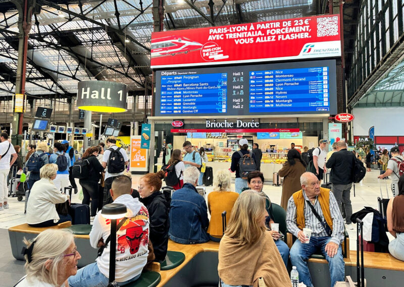 Taking The Train From Paris To The South Of France: 10 Tips! waiting area and departure board at gare de lyon