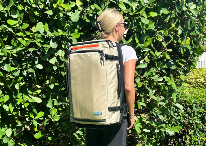 BAGSMART 43L Roller Backpack Review: Versatile for Any Trip Bagsmart 43L Roller Backpack Review 2