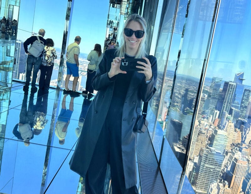 SUMMIT One Vanderbilt Review: Is the Immersive Deck Worth It? (2026) ALLY TRAVELS - SUMMIT One Vanderbilt Review_ Is the Immersive Deck Worth It? - Ally at Summit one Vanderbilt in NYC - June 2026-3